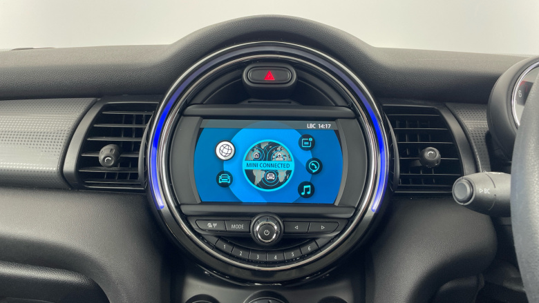 MINI Hatchback 1.5 Cooper II 3dr Petrol Hatchback